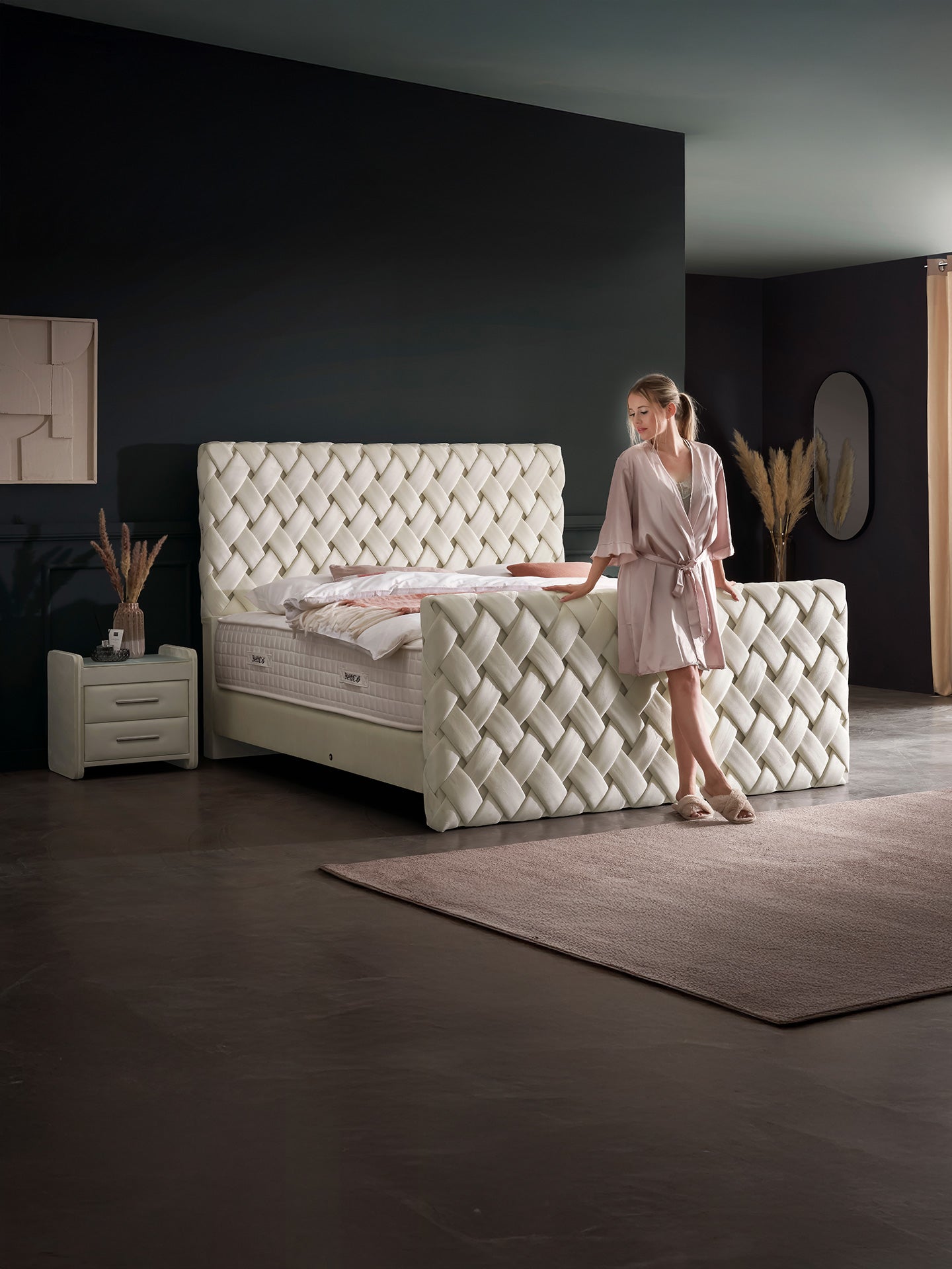 Velours Luxus Boxspringbett Creme CROWNE