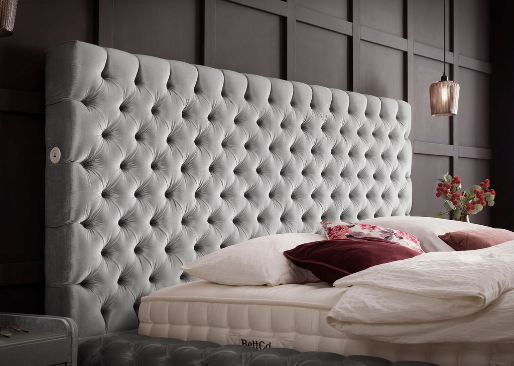 Velours Luxus Bett mit Bettkasten Grau PLAZA