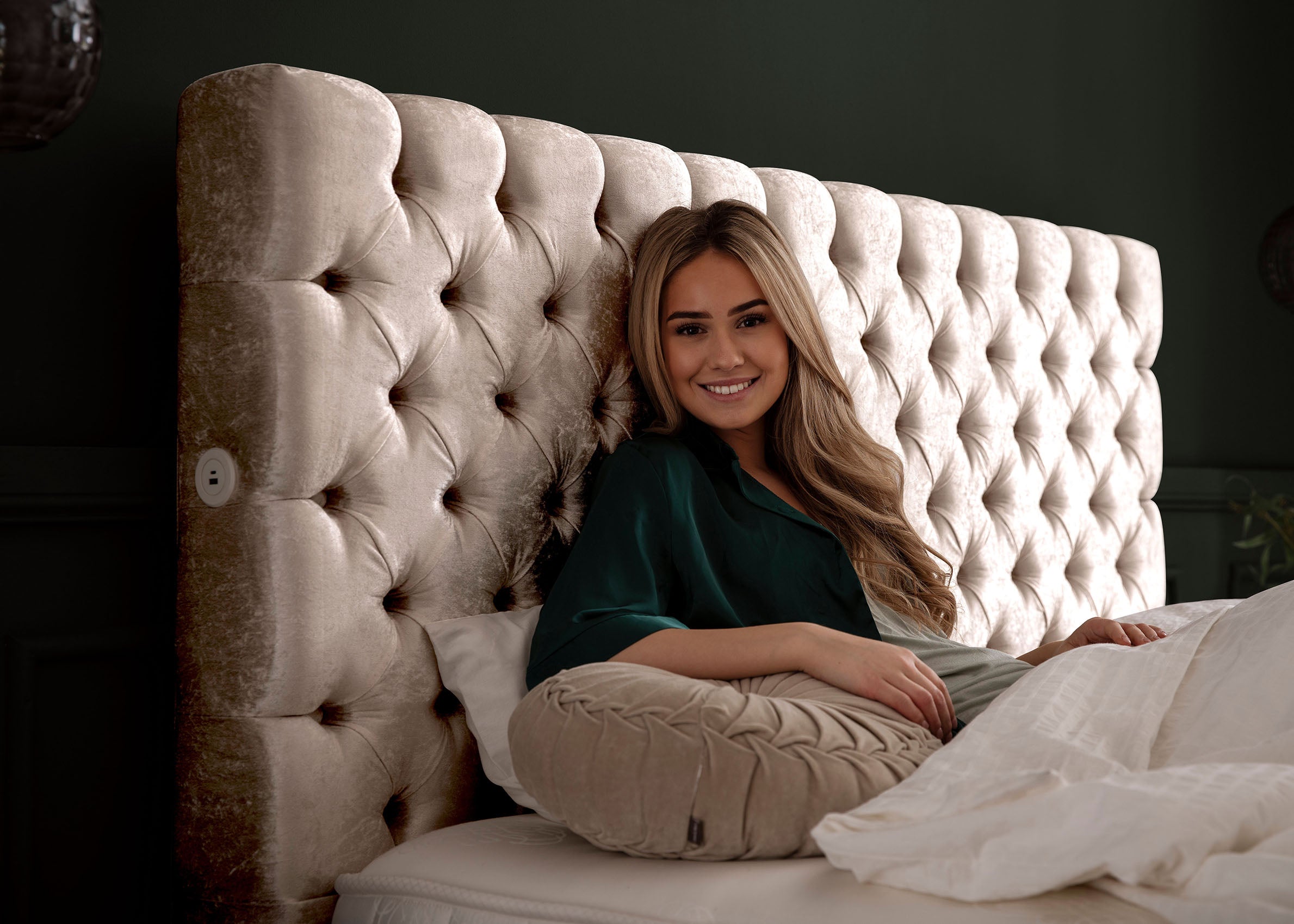 Crushed Velvet Luxus Boxspringbett Creme PLAZA