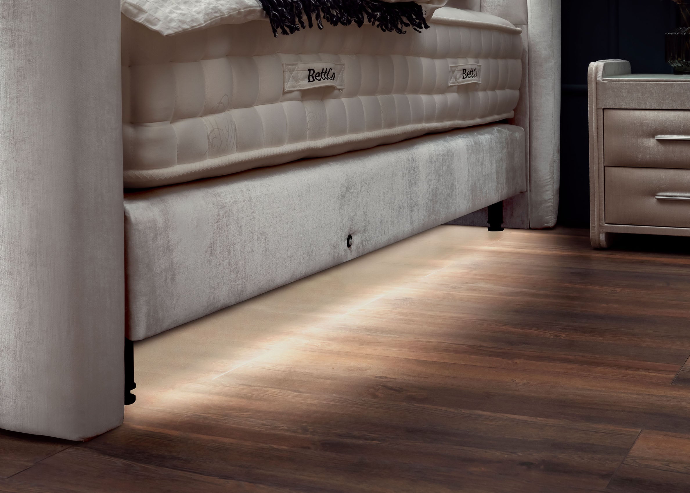 Crushed Velvet Luxus Boxspringbett Creme SAILOR