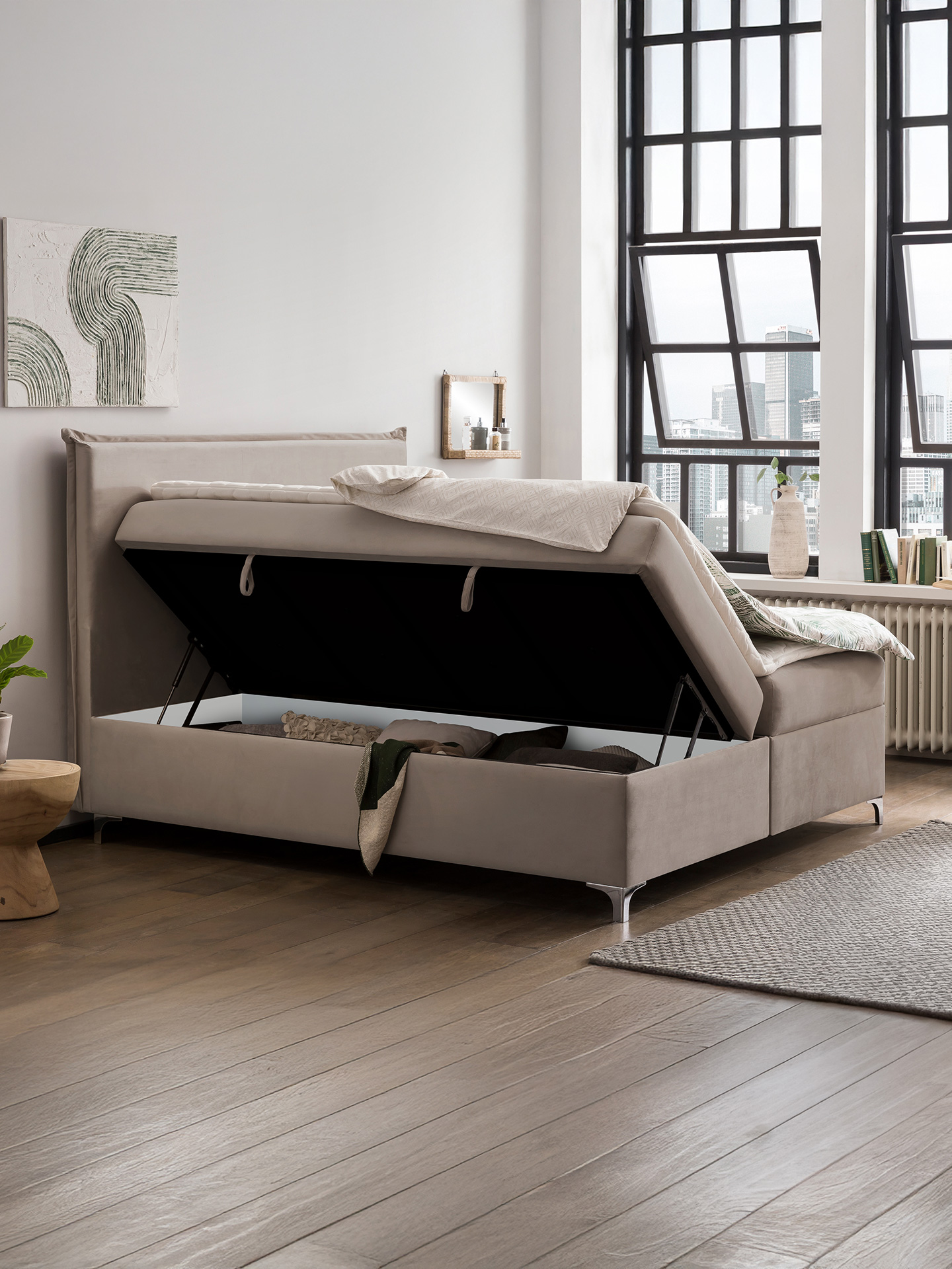 Boxspringbett-London-mit-Stauraum-in-Velours-Taupe-04 Boxspringbett mit Bettkasten London in Velours – Bild 4