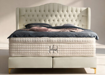 Boxspringbett Maison in Samt