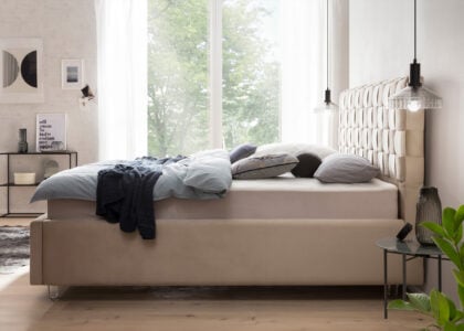 Bett mit Bettkasten Barcelo in Velour Creme