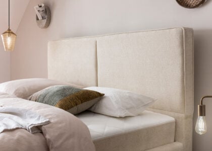 Bett mit Bettkasten Bari in Teddystoff Creme