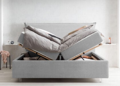 Bett mit Bettkasten London 200 x 200 cm in Grau Teddystoff