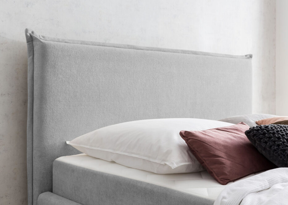 Bett mit Bettkasten in Teddystoff London – Bild 5