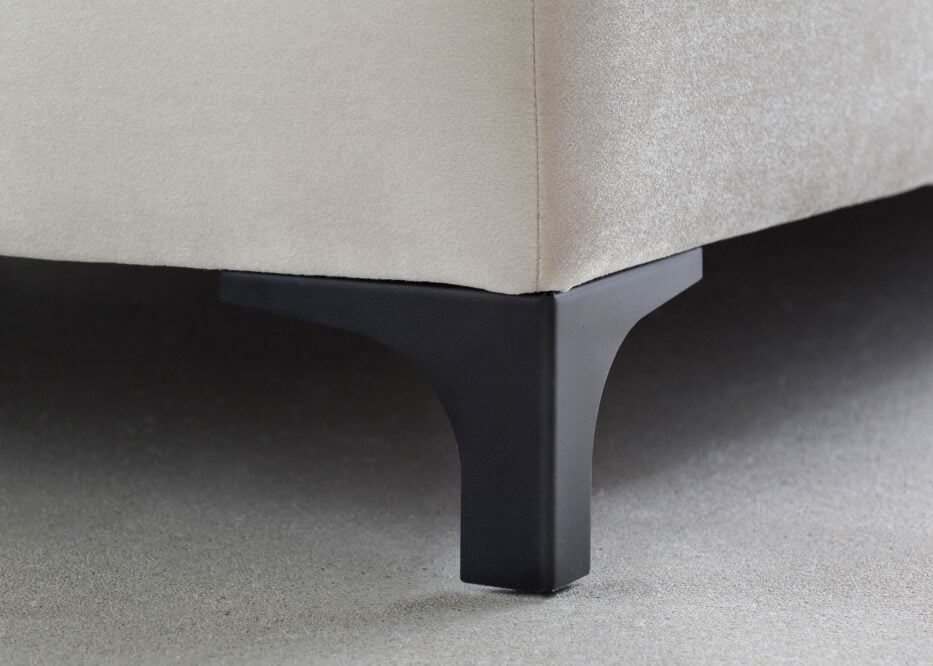 Metallfüße in Schwarz