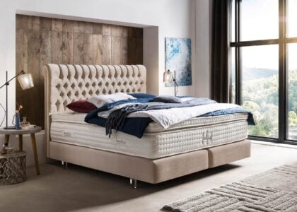 Boxspringbett Chester in Samt Beige