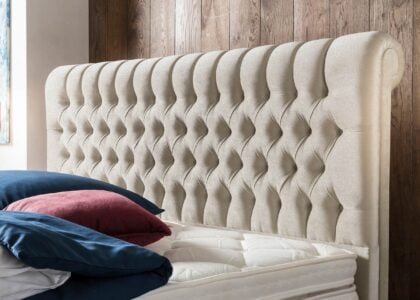 Kopfteil vom Boxspringbett Chester in Samt Creme