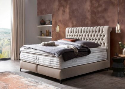 Boxspringbett Chester in Velours Creme