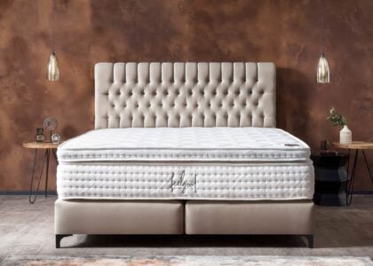 Boxspringbett Chester in Velours Creme