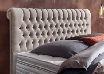 Kopfteil vom Boxspringbett Chester in Velours Creme