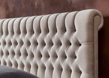 Kopfteil vom Boxspringbett Chester in Velours Creme