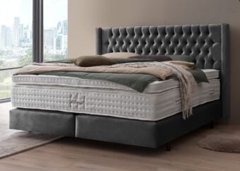 Boxspringbett Florida im Chesterfield Design mit Ohren Samt Dunkelgrau