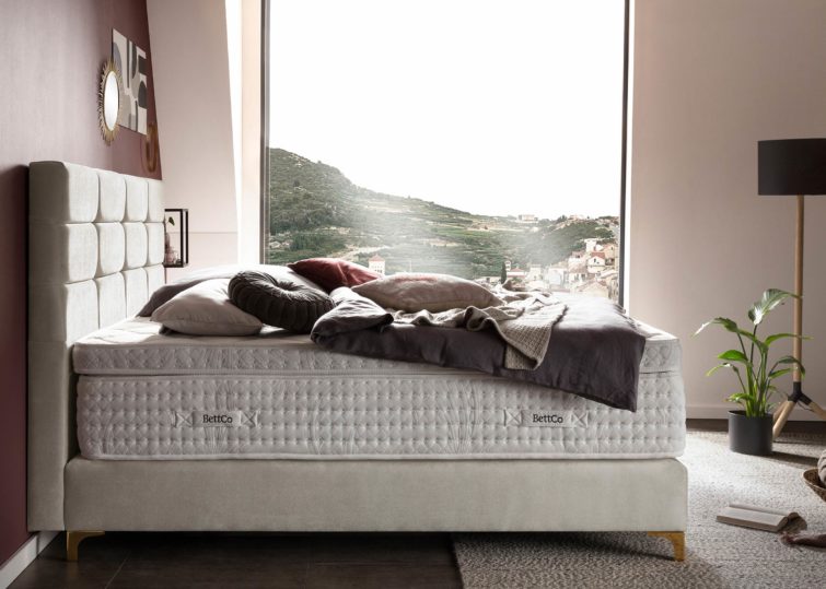 Boxspringbett Kansas in Samt Creme