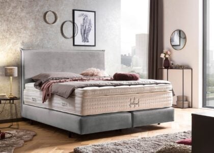 Boxspringbett London in Samt Silber