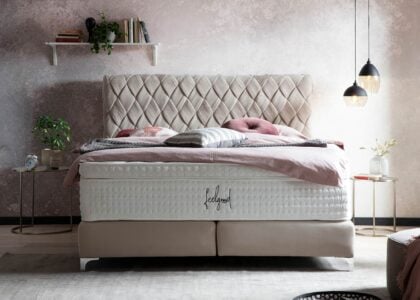 Boxspringbett Lyon in Velour Creme