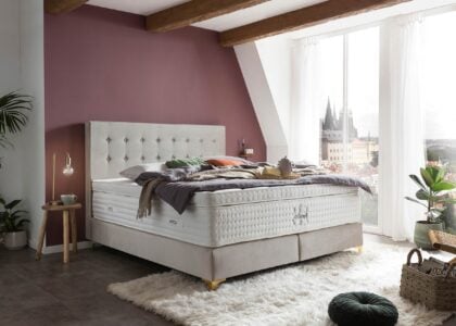 Boxspringbett Milano in Samt Beige