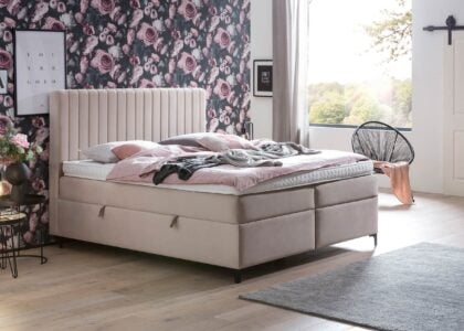 Boxspringbett Paris mit Bettkasten in Creme Velour Boxspringbett Paris mit Bettkasten in Creme Velour