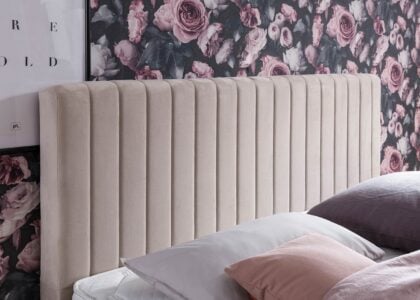 Kopfteil vom Boxspringbett Paris in Creme Velour