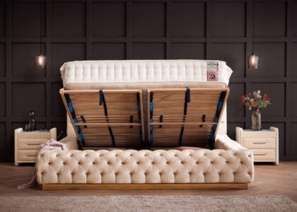 Luxusbett mit Bettkasten Plaza in Velvet Creme