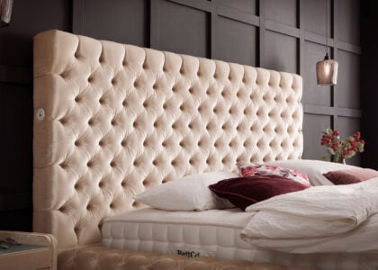 Luxusbett mit Bettkasten Plaza in Velvet Creme