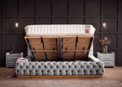 Luxusbett mit Bettkasten Plaza in Velvet Grau