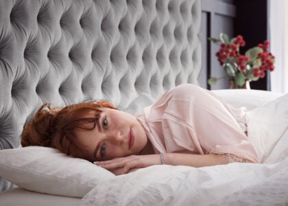 Luxusbett mit Bettkasten Plaza in Velvet Grau