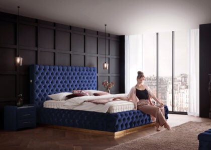 Luxusbett mit Bettkasten Plaza in Velvet Royalblau