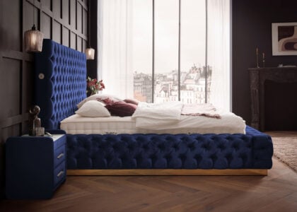 Luxusbett mit Bettkasten Plaza in Velvet Royalblau
