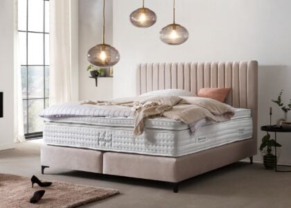 Boxspringbett Paris modernes Kopfteil mit vertikalen Linien in Samt Rose