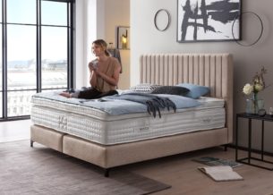 Boxspringbett Paris modernes Kopfteil mit vertikalen Linien in Webstoff Beige