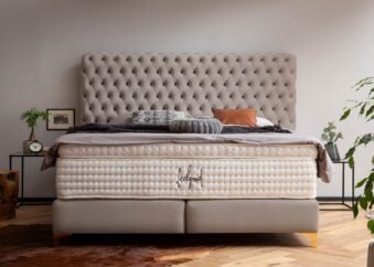 Boxspringbett Valencia in Velour Taupe