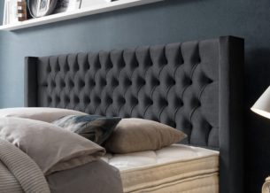 Boxspringbett Florida im Chesterfield Design mit Ohren Velour Schwarz
