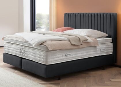 Boxspringbett Paris modernes Kopfteil mit vertikalen Linien in Velour Schwarz
