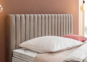 Boxspringbett Paris modernes Kopfteil mit vertikalen Linien in Velour Taupe