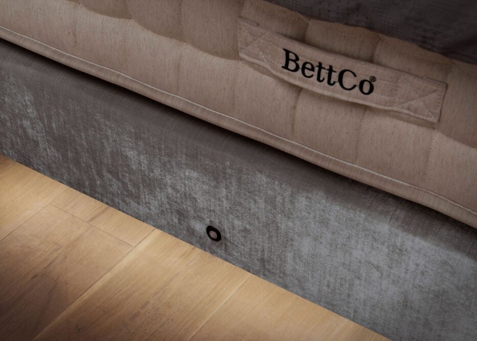 Luxus Boxspringbett Keno in Velvet Samtstoff Grau Luxus Boxspringbett Keno in Velvet Samtstoff Grau