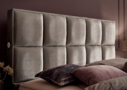 Luxus Boxspringbett Keno in Velvet Samtstoff Platin
