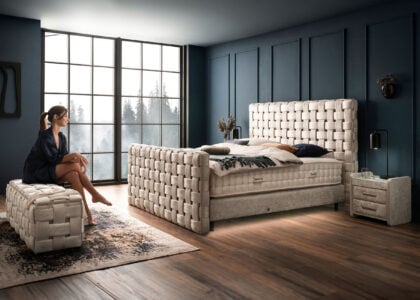 Luxus Boxspringbett Crystal in Matrix Samt Creme