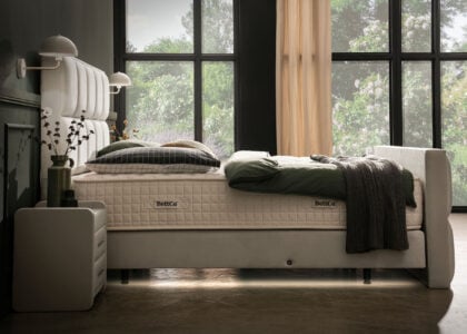 Luxus Boxspringbett Keno in Picasso Velourstoff Altweiss