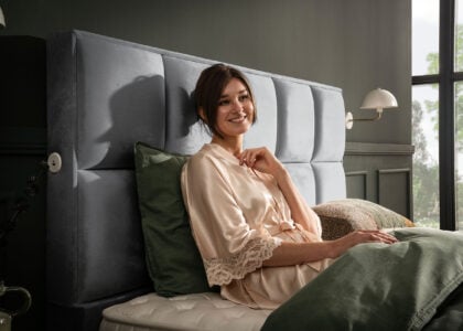 Luxus Boxspringbett Keno in Picasso Velourstoff Anthrazit