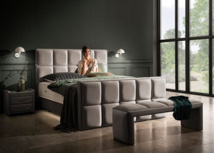 Luxus Boxspringbett Keno in Picasso Velourstoff Taupe