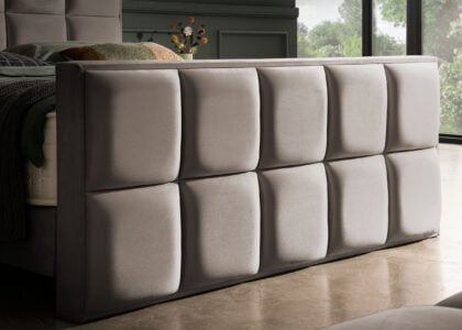 Luxus Boxspringbett Keno in Picasso Velourstoff Taupe