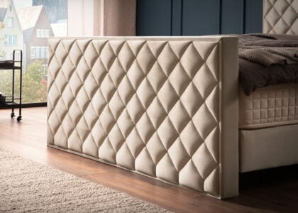 Luxus Boxspringbett Pera in Picasso Velours Altweiss