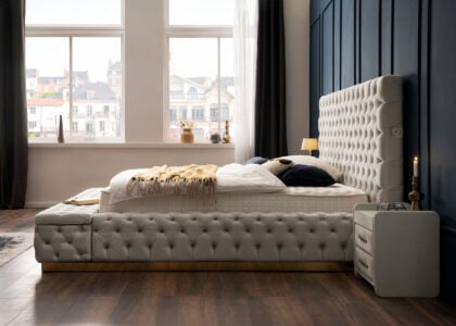 Luxus Boxspringbett Plaza in Picasso Velourstoff Altweiss