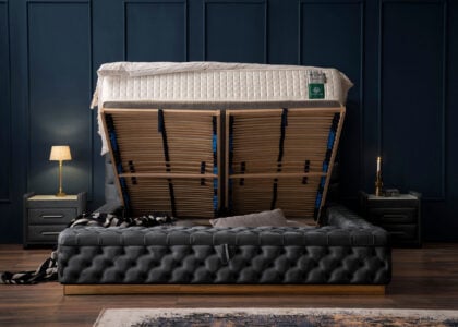Luxus Boxspringbett Plaza in Picasso Velourstoff Schwarz