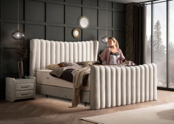 Luxus Boxsprıngbett Saılor ın Picasso Velourstoff Altweiss