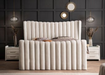 Luxus Boxsprıngbett Saılor ın Picasso Velourstoff Altweiss