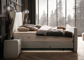 Luxus Boxsprıngbett Saılor ın Picasso Velourstoff Altweiss