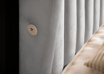 Luxus Boxsprıngbett Saılor ın Picasso Velourstoff Grau